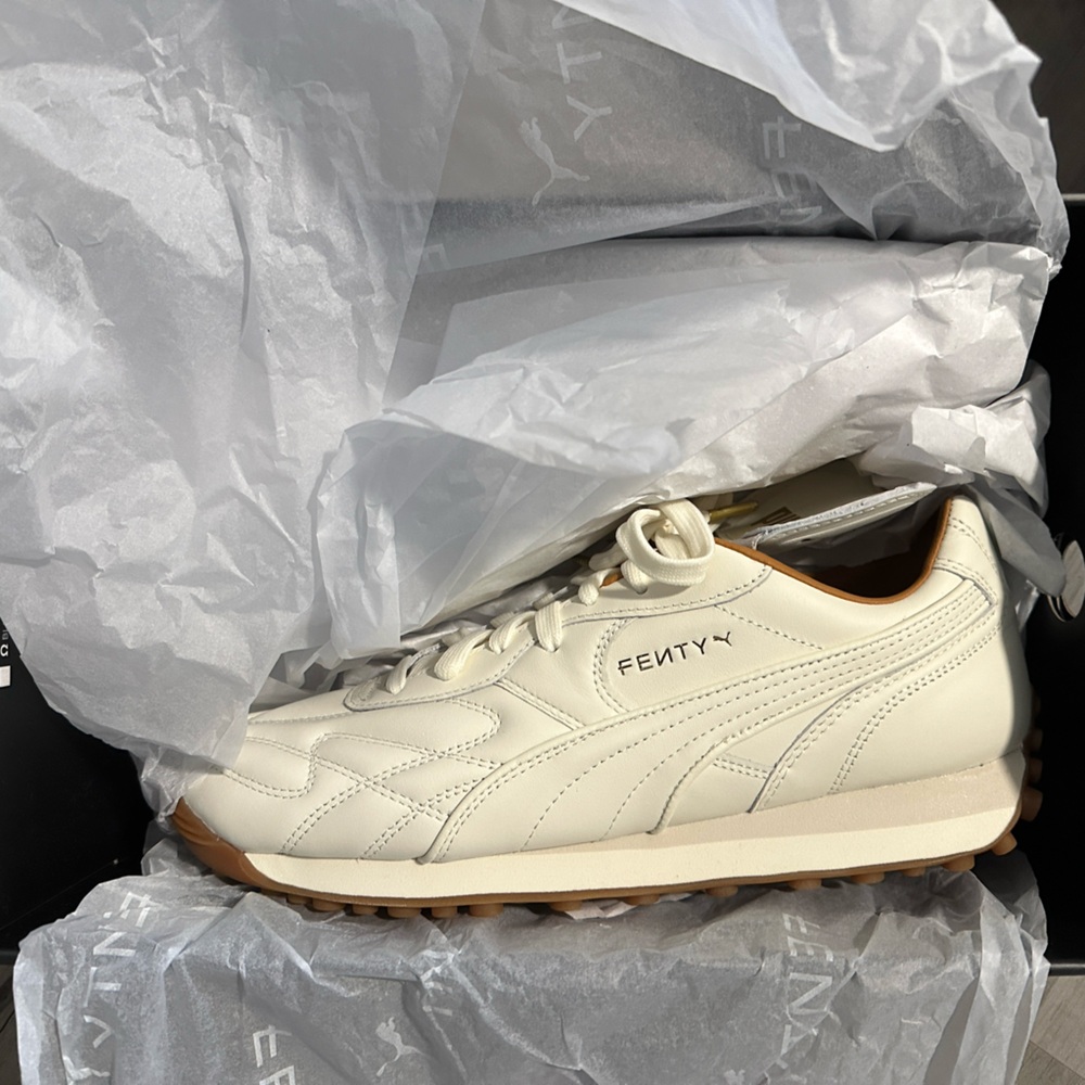 Brand New Fenty Avanti